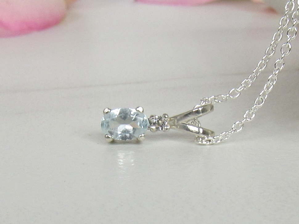 Small Aquamarine Oval Pendant in Sterling Silver
