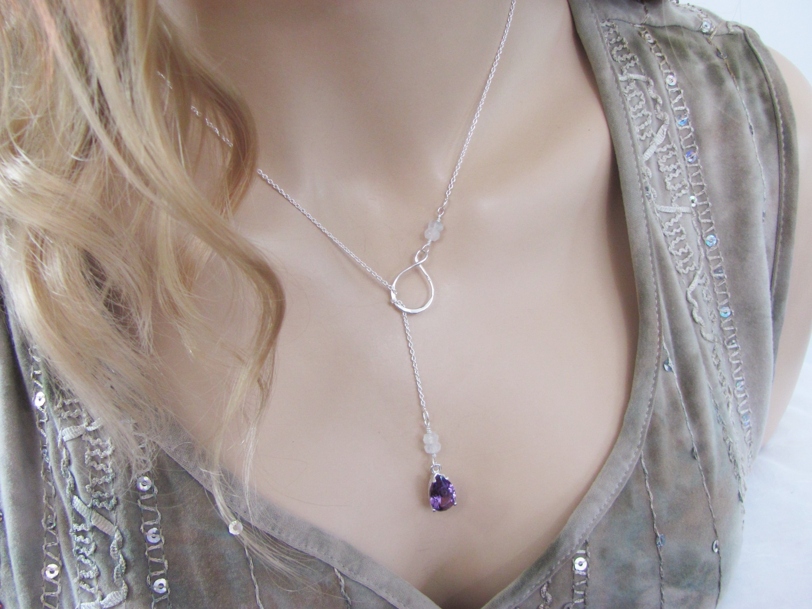 Alexandrite Lariat Necklace with Moonstone